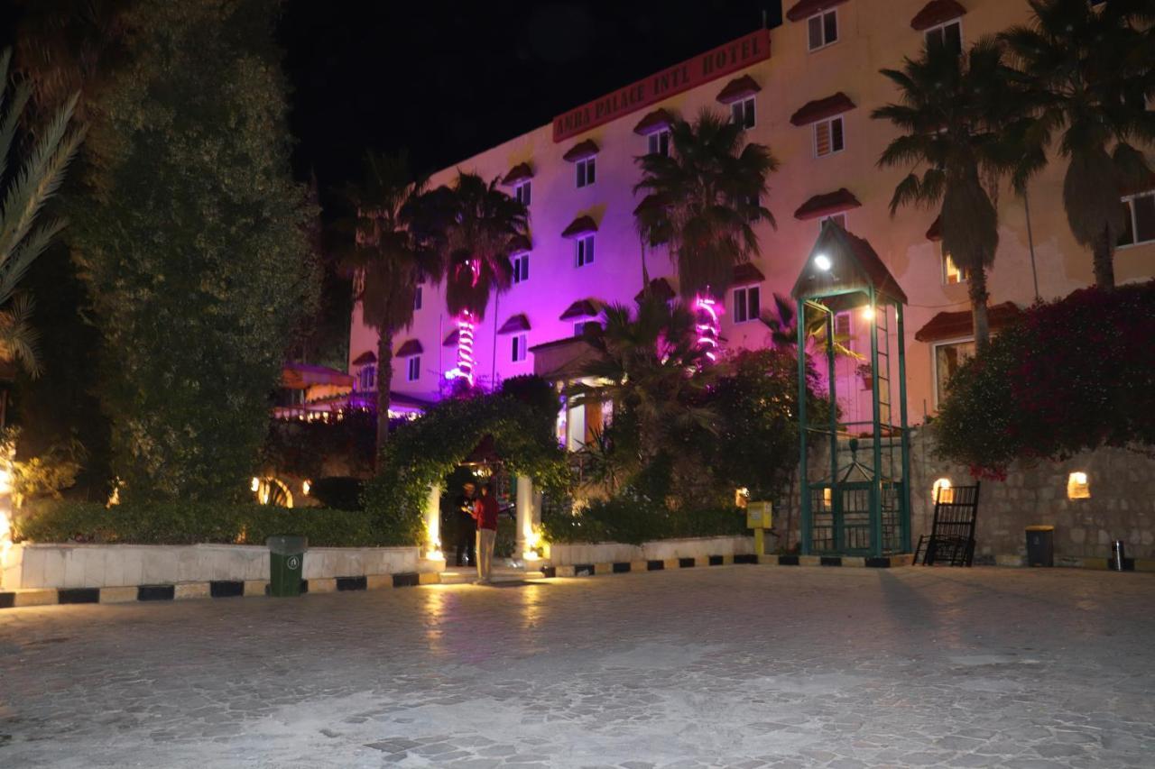 Amra Palace International Hotel Wadi Musa Exterior photo